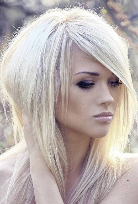 platinum-blonde-hairstyle